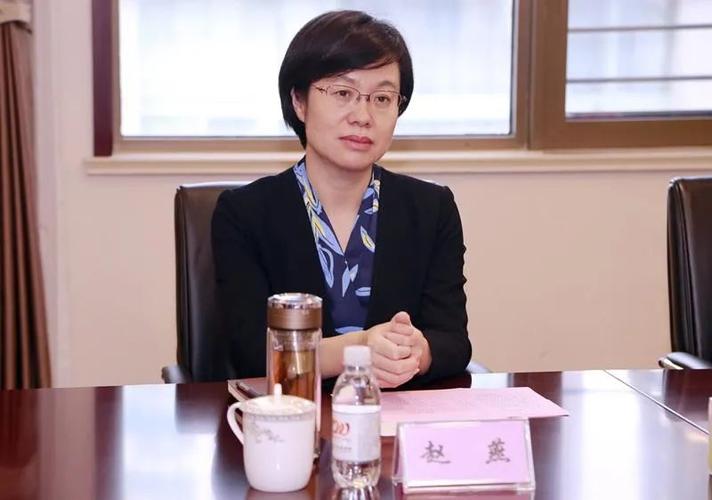 青岛这位上任刚"满月"的区委书记 密集走访了这几家金融机构