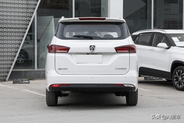 很便宜省油独立大6座mpv自动挡家用实用好养实拍宝骏360