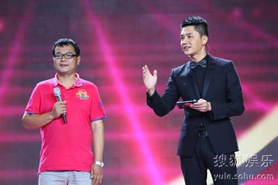 顾斌主持综艺盛典获赞被夸养眼好气质