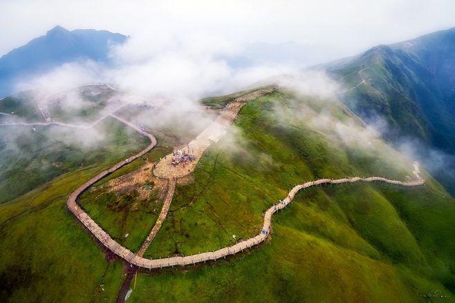 航拍武功山优秀作品欣赏 金顶