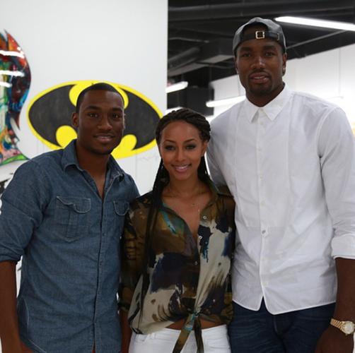 伊巴卡女友一定很幸福