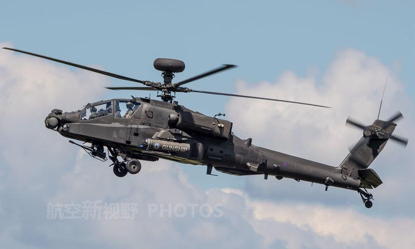英国与荷兰装备的ah-64阿帕奇武装直升机高清大图 装甲蛮厚的