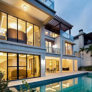 三亚亚龙湾独栋泳池别墅5房五居室3厅六卫民宿短租可做饭酒店式