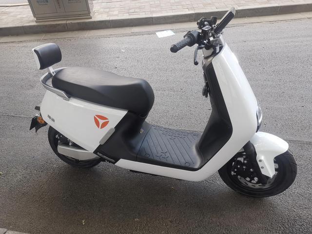 测评「雅迪g5石墨烯电动车」