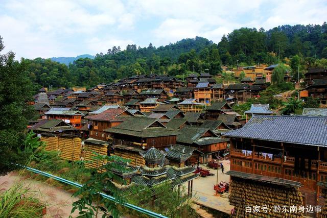 人们走进从江,走进占里侗寨,为那秋天的金色所折服