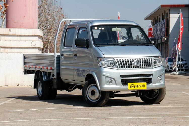 长安双排车后当板多少钱 长安小货车双排座多少钱