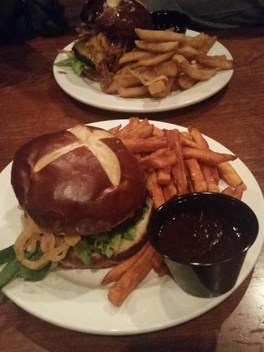 2016-07-06 2014-10-11 the black and blue burger is really tasty