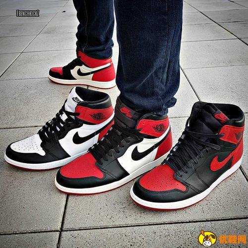 aj1黑红脚趾黑脚趾和黑红上脚对比图aj1黑脚趾黑红脚趾和黑红哪个好看