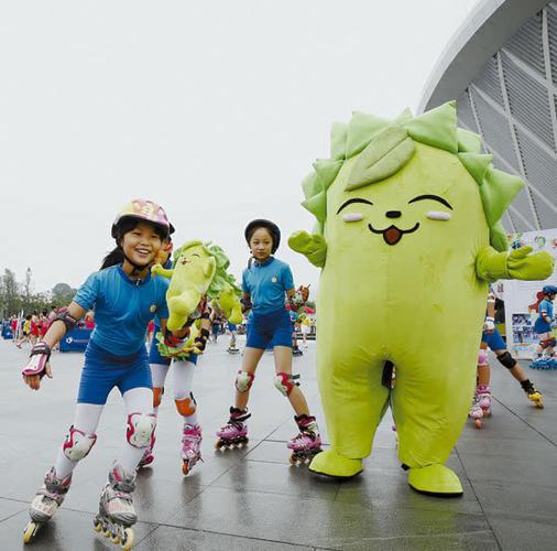 青运会吉祥物榕榕 王星暐摄