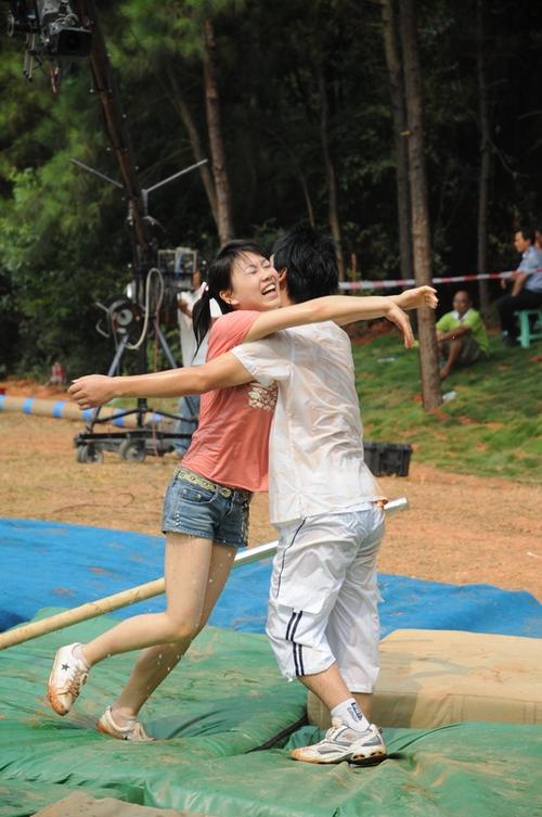  p>《快乐向前冲》是由etv a href="#" data-lemmaid="234395">湖南经