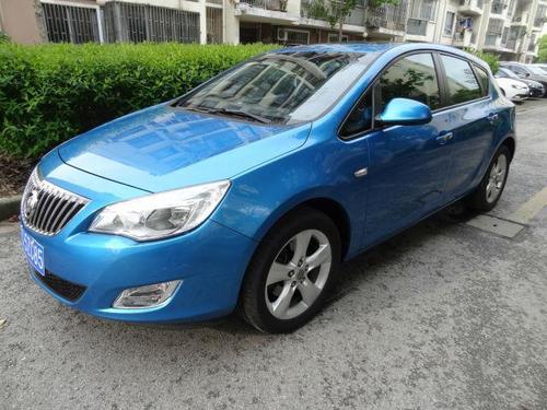 【上海】2010年4月 别克 英朗 xt 1.6t 时尚运动版 蓝色 手自一体