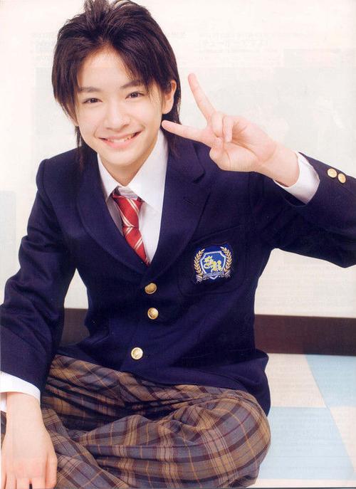  p>知念侑李 i>(chinen yuri) /i>,1993年11月30日出生于日本静冈县