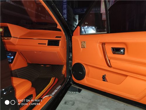汽车内饰改装就选昆明宏翔,各类高端商务车,房车,中巴车,大巴车,汽车
