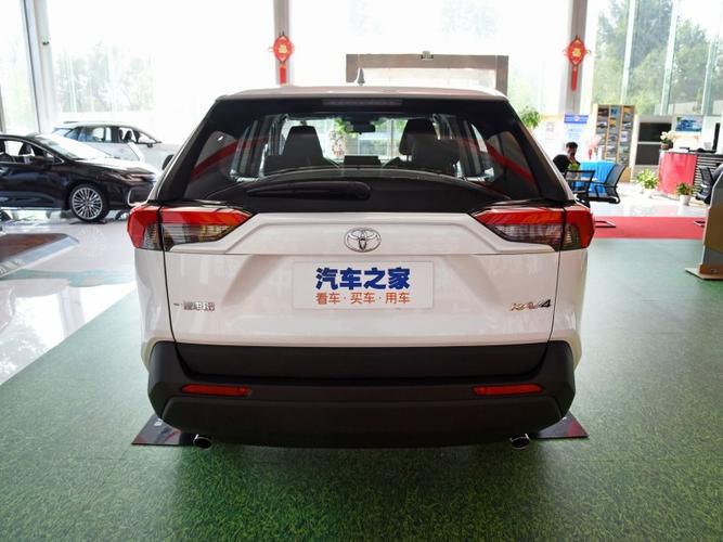一汽丰田 rav4荣放 2021款 2.0l cvt两驱都市版