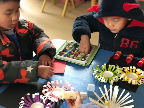学前班趣味美术课