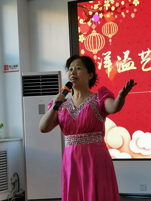 手风琴独奏:斯拉夫进行曲