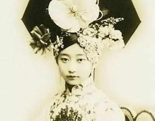 王敏彤