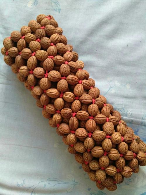 山核桃颈椎保健枕头纯手工编织桃核枕按摩缓解颈椎酸