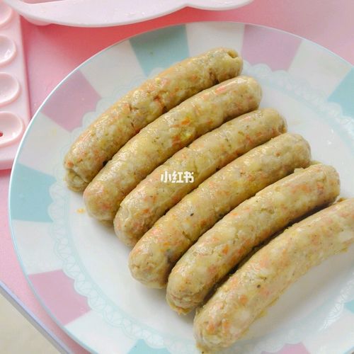 半斤肉1勺淀粉,6元自制6根大香肠_香肠_模具_调料_肉泥_美味_快手菜