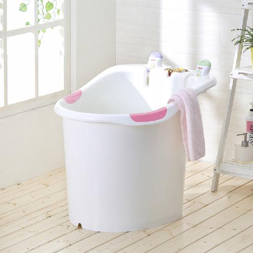 浴桶非常深受消费者青睐使用优质亚克力材质制作而成,不锈钢支架加固