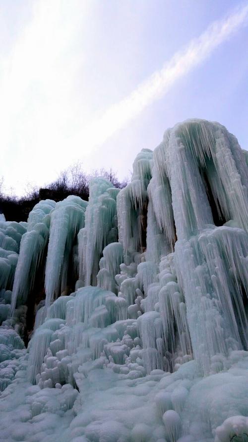 大平台龙居瀑布旅游区