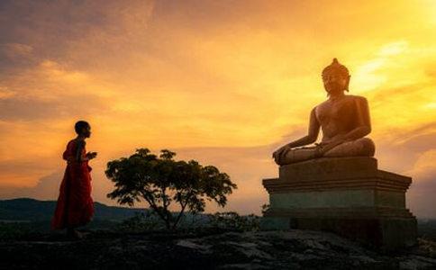 供养三宝是什么意思?为什么要供养三宝?