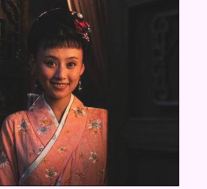 《大祠堂》中谢紫彬扮演的巧珍