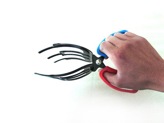 厂家直销户外钓鱼控鱼剪刀夹鱼钳三齿控鱼钳抓鱼器渔具批发