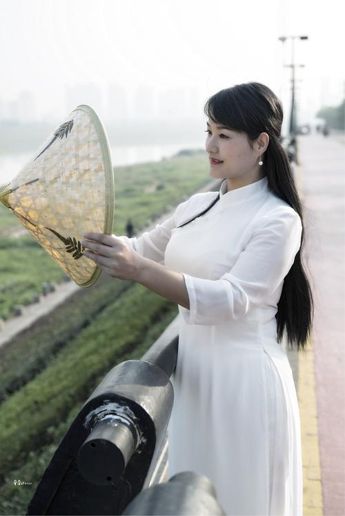 女神 情迷奥黛 写美篇 摄影:缺氧