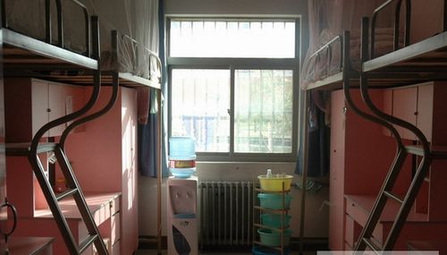 南充电子工业学校宿舍条件及图片
