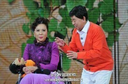 蔡明"毒舌"蹿红 戏称潘长江智商比身高高多了