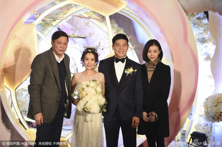 蔡慧康大婚徐根宝范志毅到场祝贺_高清图集_新浪网