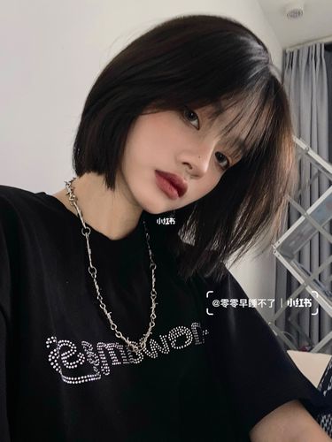 日系短发|黑色永远坠07_日系短发_短发_发型_穿搭_夏天去哪玩_女生