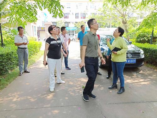 琼山区委副书记,区长王和娇带队深入原美兰区检察院办公场所开展调研