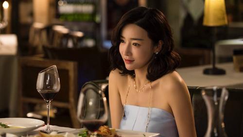 《澳门往事》热拍 复仇女神何彦霓上线