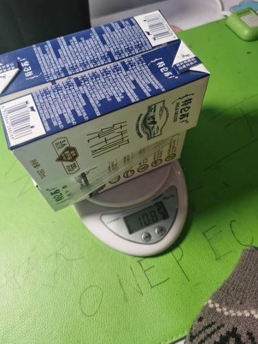 一瓶牛奶250毫升,妈妈告诉我液体1毫升等于1克,那么一瓶牛奶就是250克