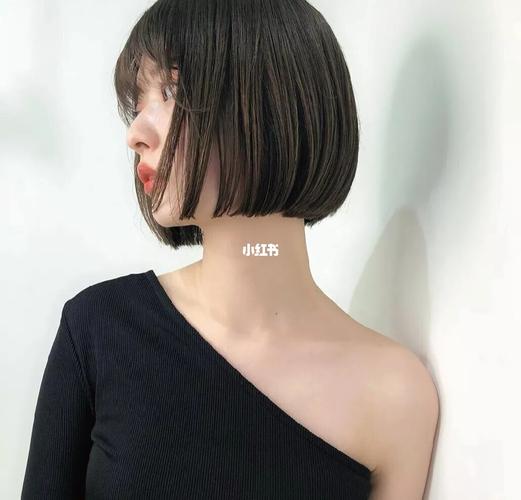 圆脸女生超a短发_短发_圆脸_mm2购物中心自由行热门攻略_时尚_发型