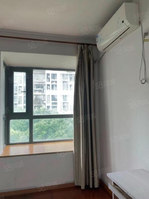 丝庐雅苑精装二房装修风格现代简约大方时尚手慢无