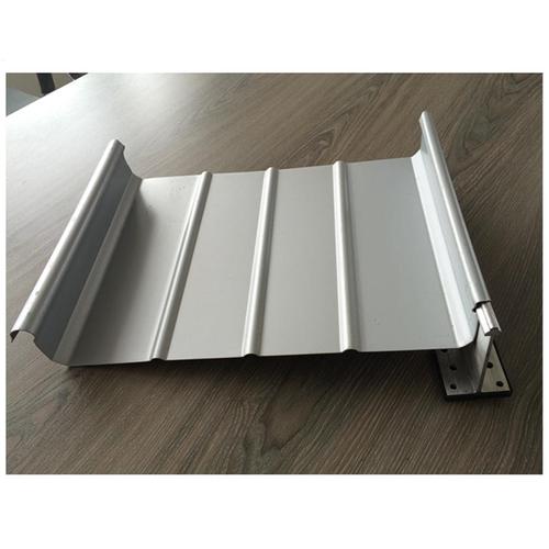 行业新闻 >内容详情铝镁锰板的结构优点有哪些.