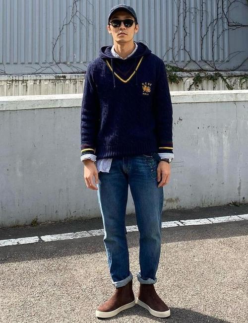 20~30岁男生秋天穿什么?这四套帅气搭配值得参考,潮范十足