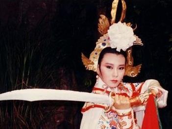 魏秋桦