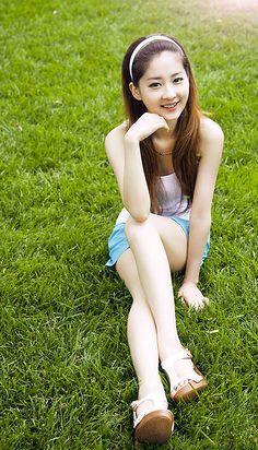 相当无语采集到美女