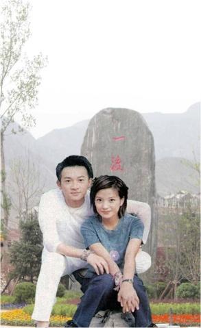 独家:赵薇,苏有朋拍亲密照大曝光