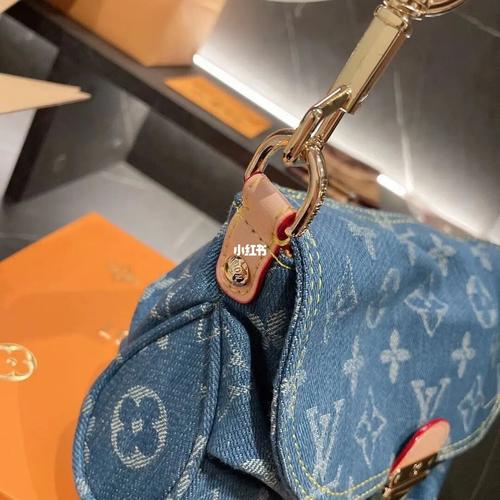 lv丹宁牛仔腋下包_腋下包_牛仔_路易威登怎么样_斜挎包_复古_中古
