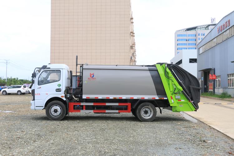 金昌市垃圾压缩车8方压缩垃圾车图片大全