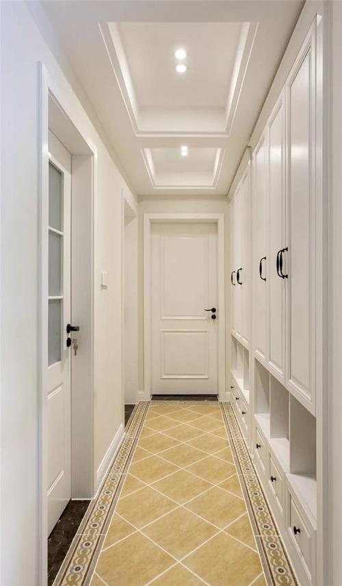 西城乐城地中海风格玄关装修效果图