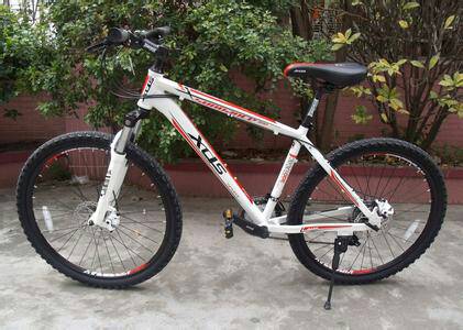 喜德盛逐日300有没有14款的?有的话发张图来看一下!