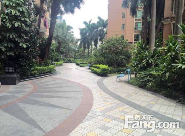 鸿瑞花园小区租房,二室二厅,南山口 品牌社区 环境优美 精装2房7000