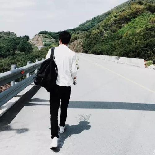 男生头像 #背影