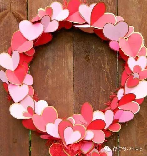 情人节装饰纸艺心花环的手工制作教程